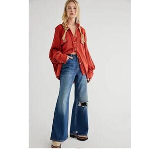 New Free People WTF CRVY Misfit Flare Jeans $128 SIZE 28